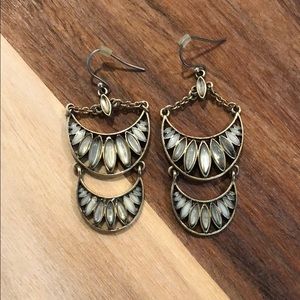 Lucky Brand grey stone layered earrings